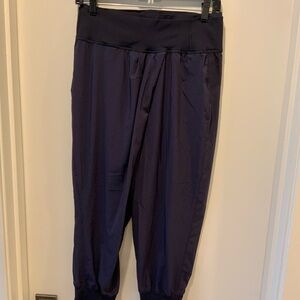 Lululemon yoga panted in dark purple size 10